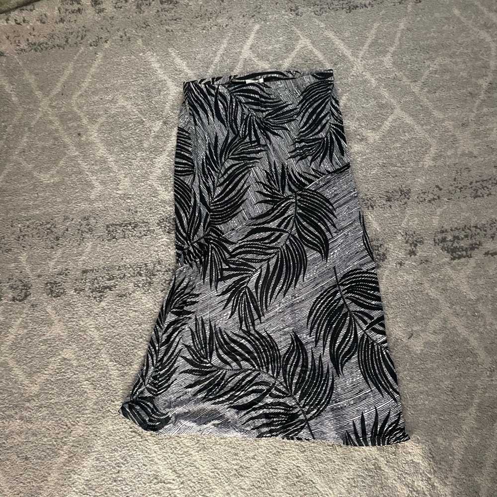 XL skirt